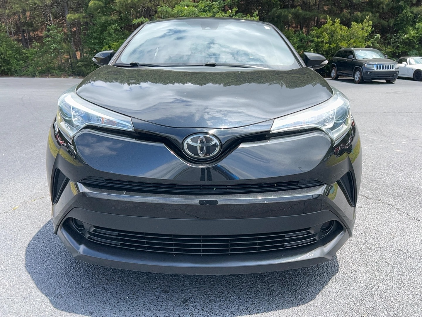 Used 2019 Toyota C-HR XLE with VIN NMTKHMBX3KR098653 for sale in Cartersville, GA