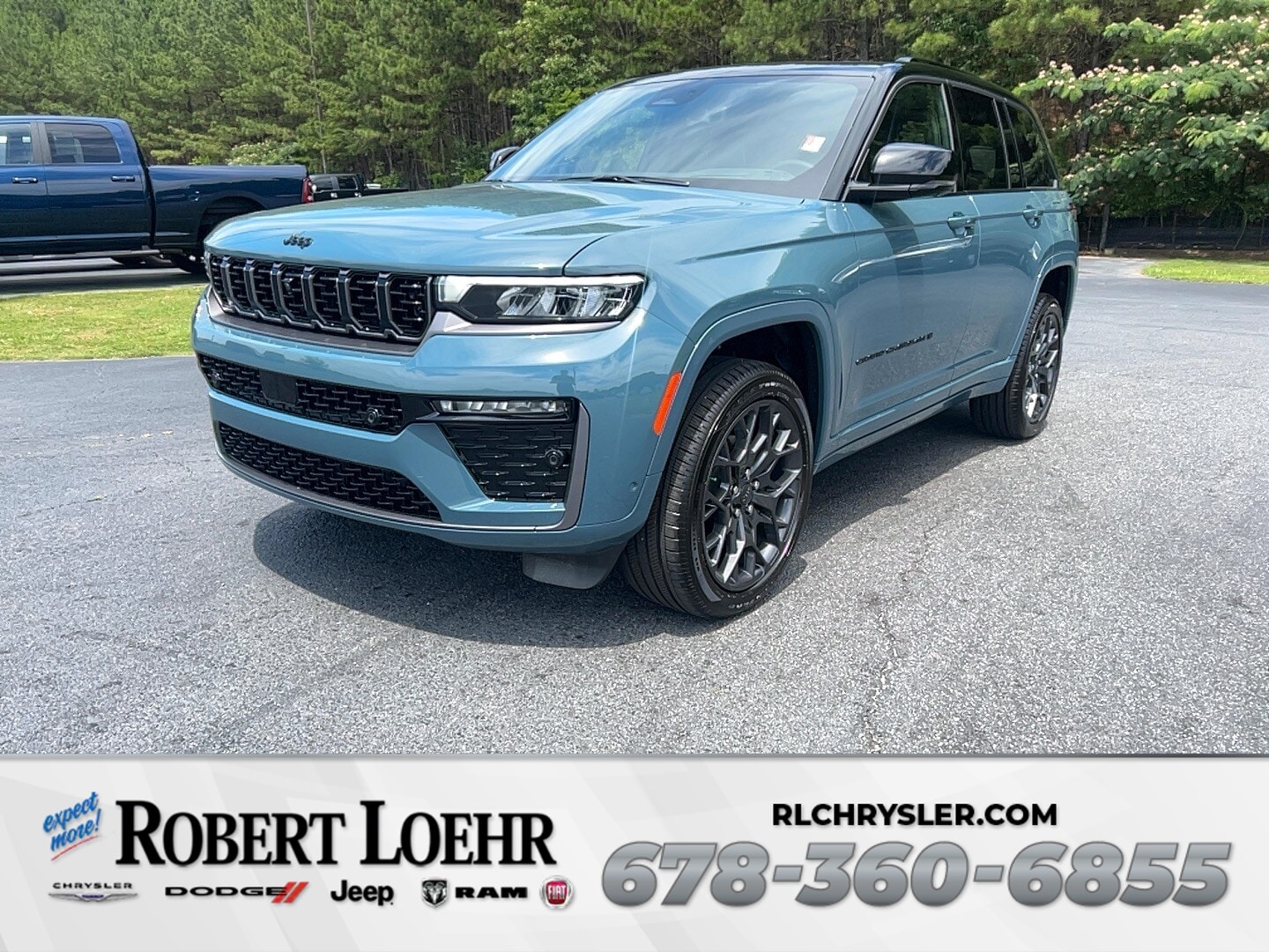 2026 Jeep Grand Cherokee Summit 4x4's photo