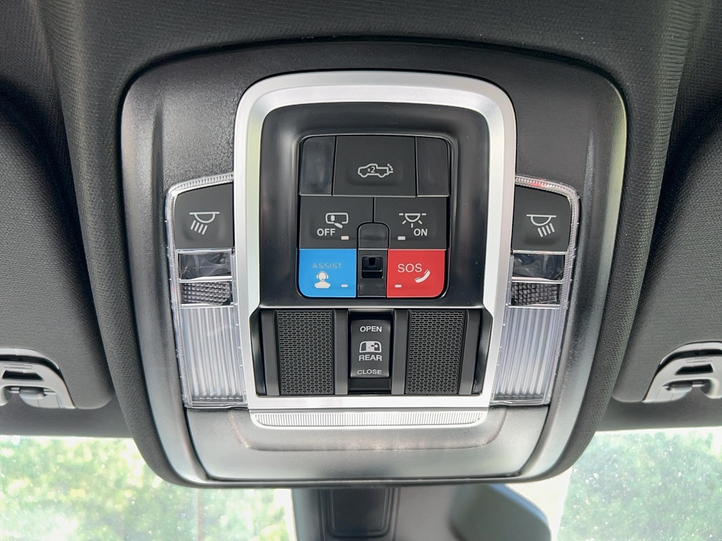 2026 RAM 1500 Rebel - Photo 25