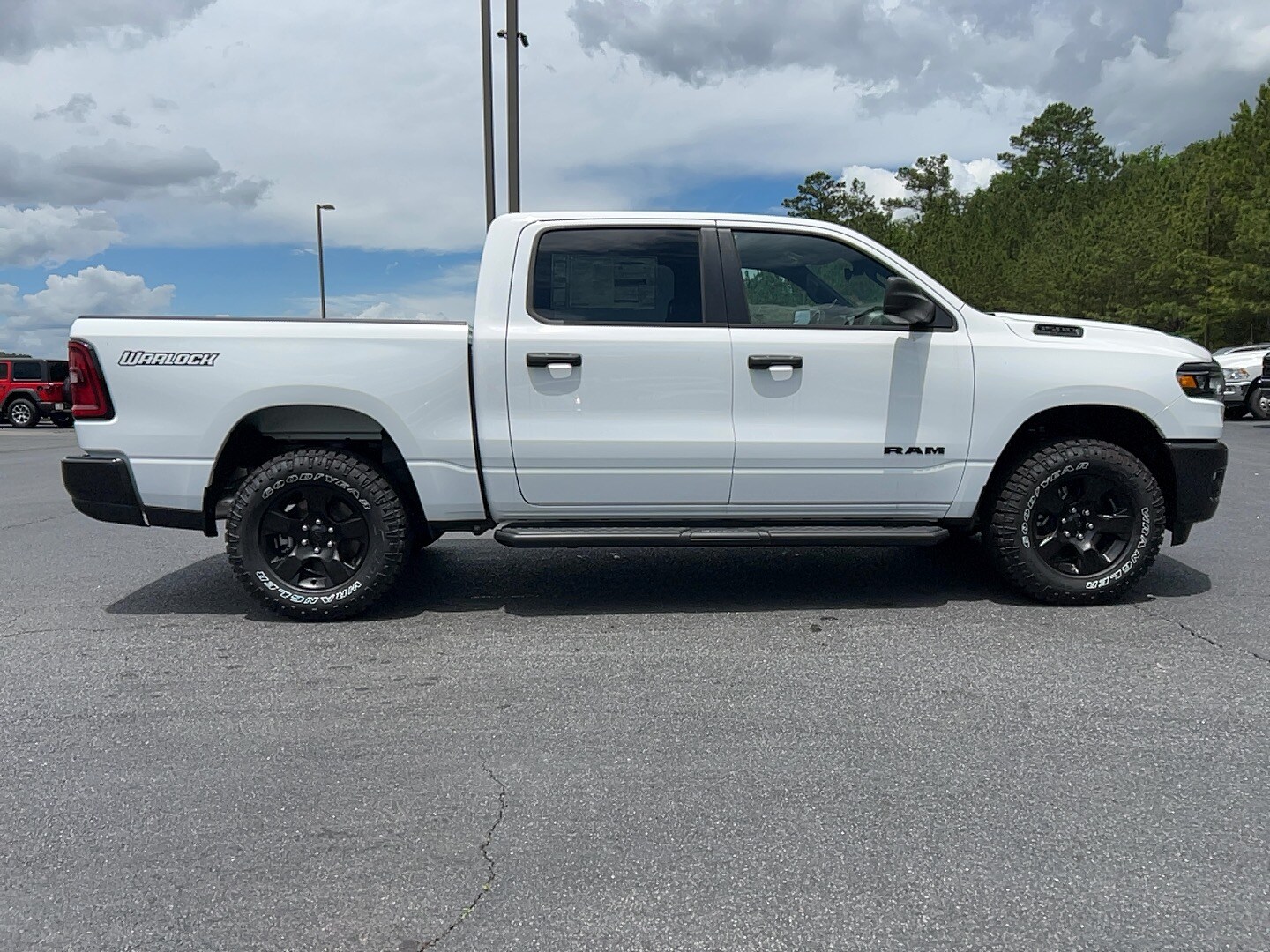 2025 Ram 1500 Warlock photo 4