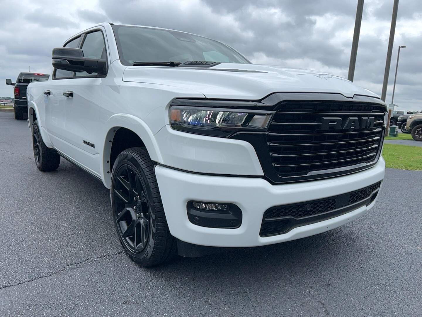 2026 Ram 1500 Laramie photo 3
