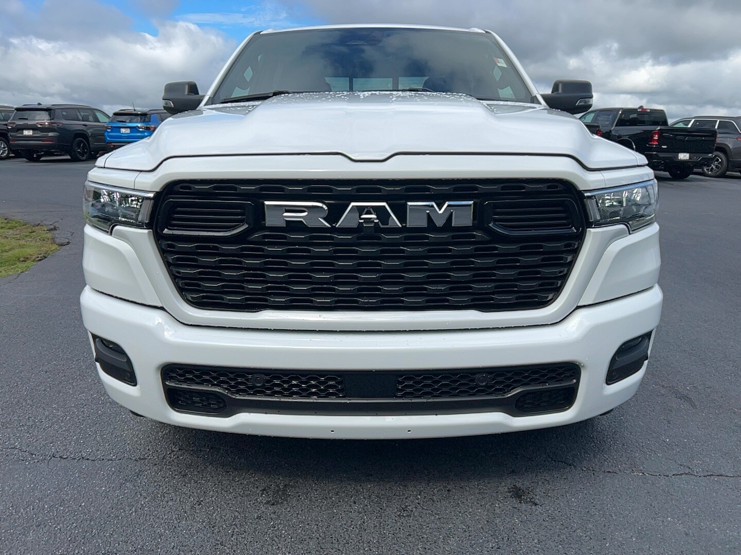 2025 Ram 1500 Big Horn photo 2