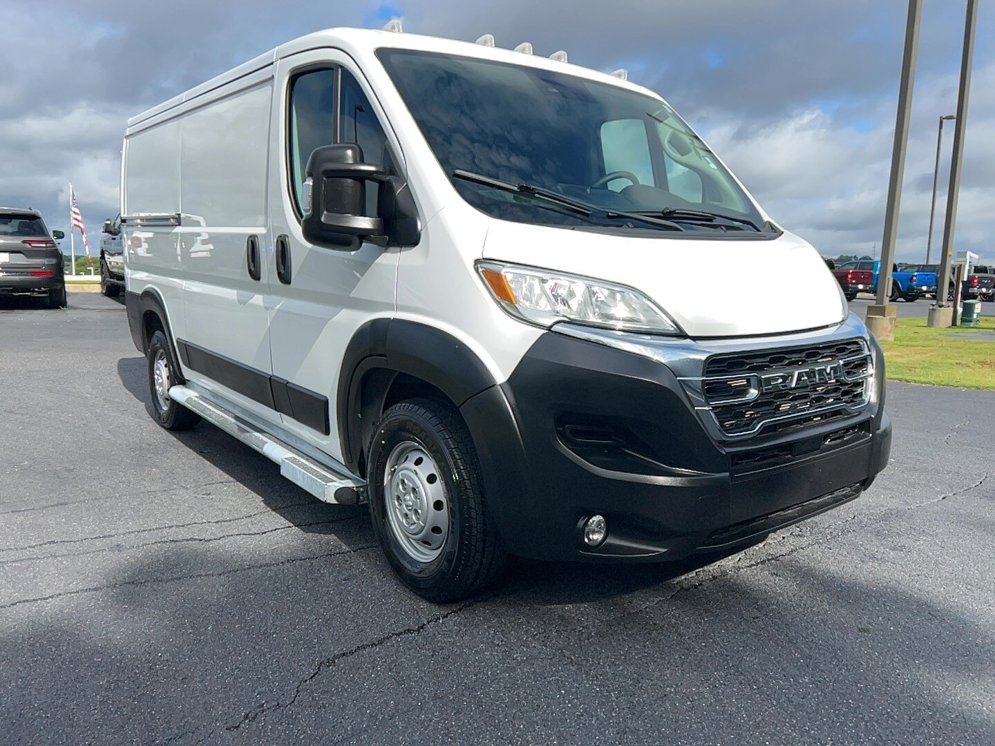 2023 Ram ProMaster 2500 Base Cargo Van photo 3