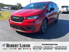 2026 Chrysler Pacifica SELECT Passenger Van