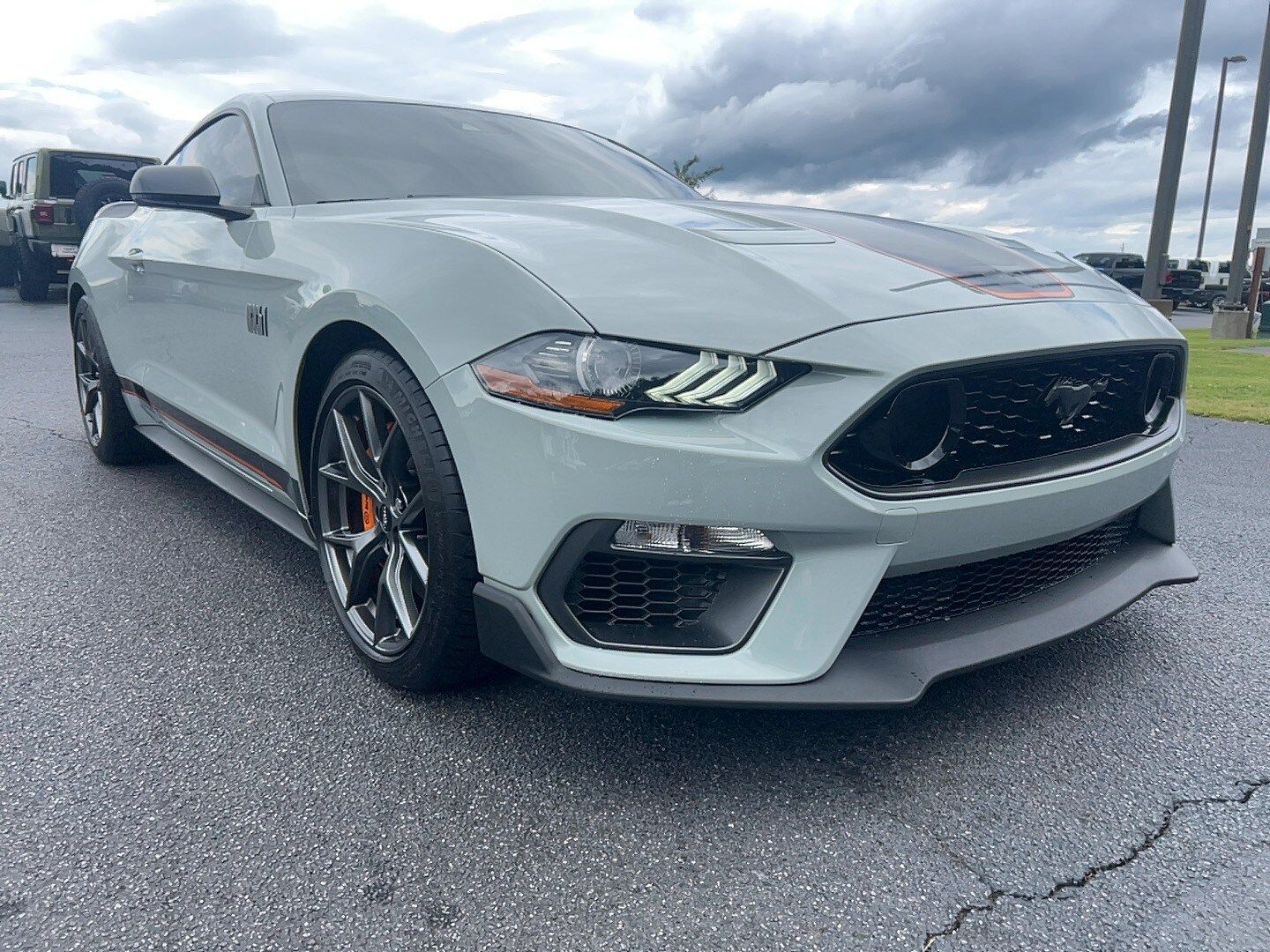 2022 Ford Mustang Mach 1 photo 3
