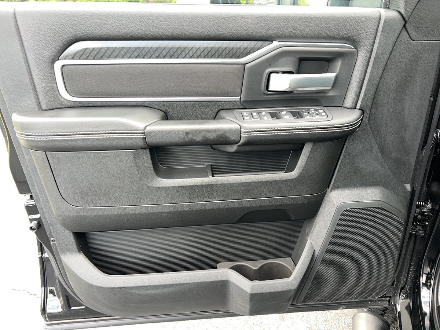 2026 RAM 2500 Big Horn - Photo 16