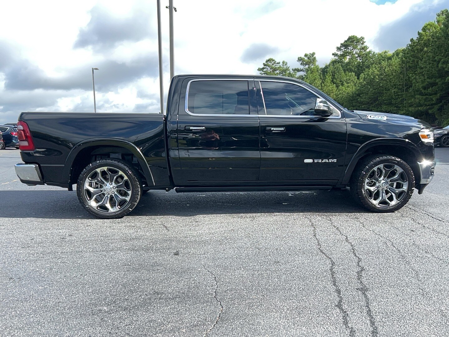 2021 Ram 1500 Laramie Longhorn photo 4