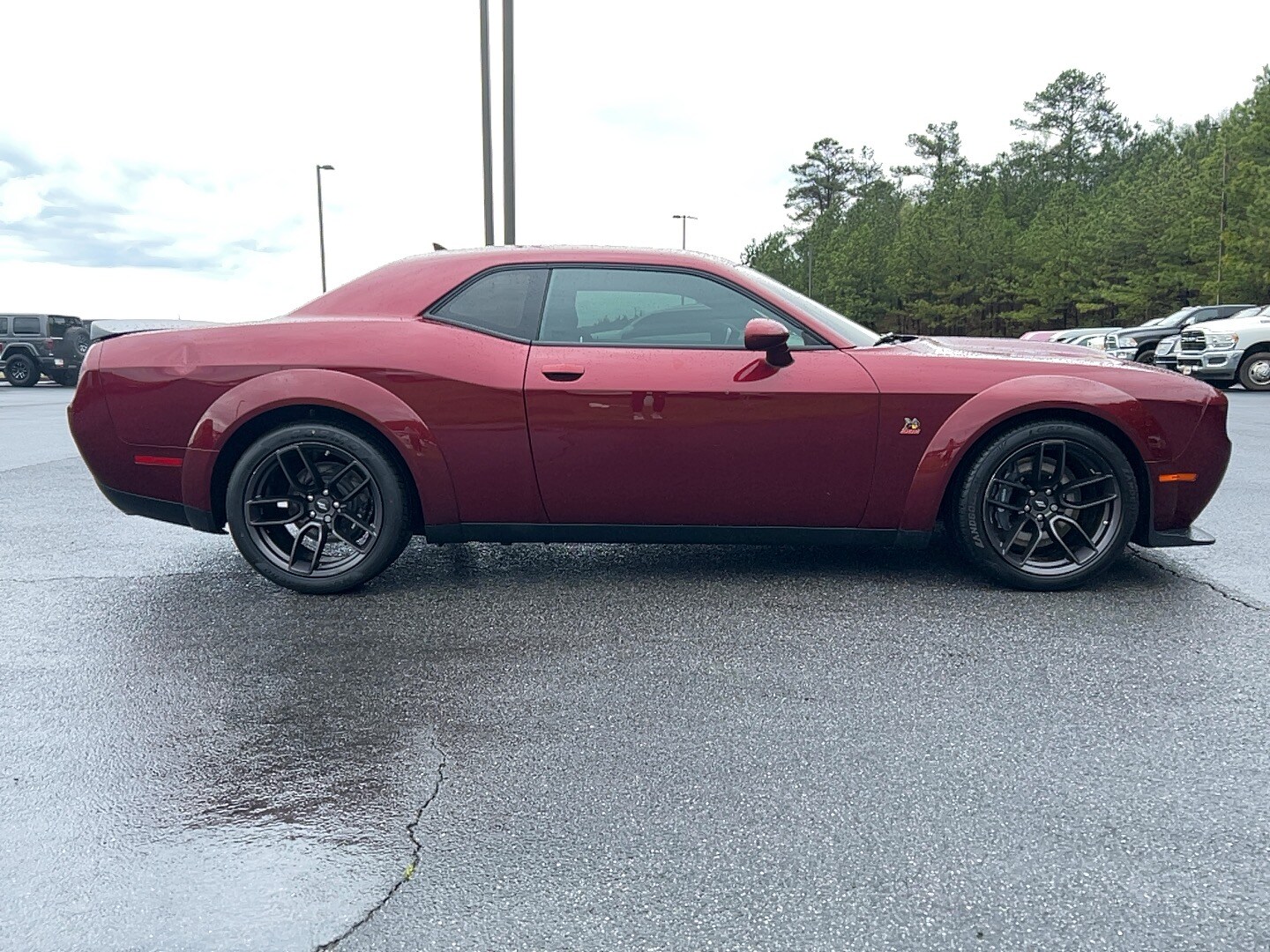 2020 Dodge Challenger R/T Scat Pack Widebody photo 4