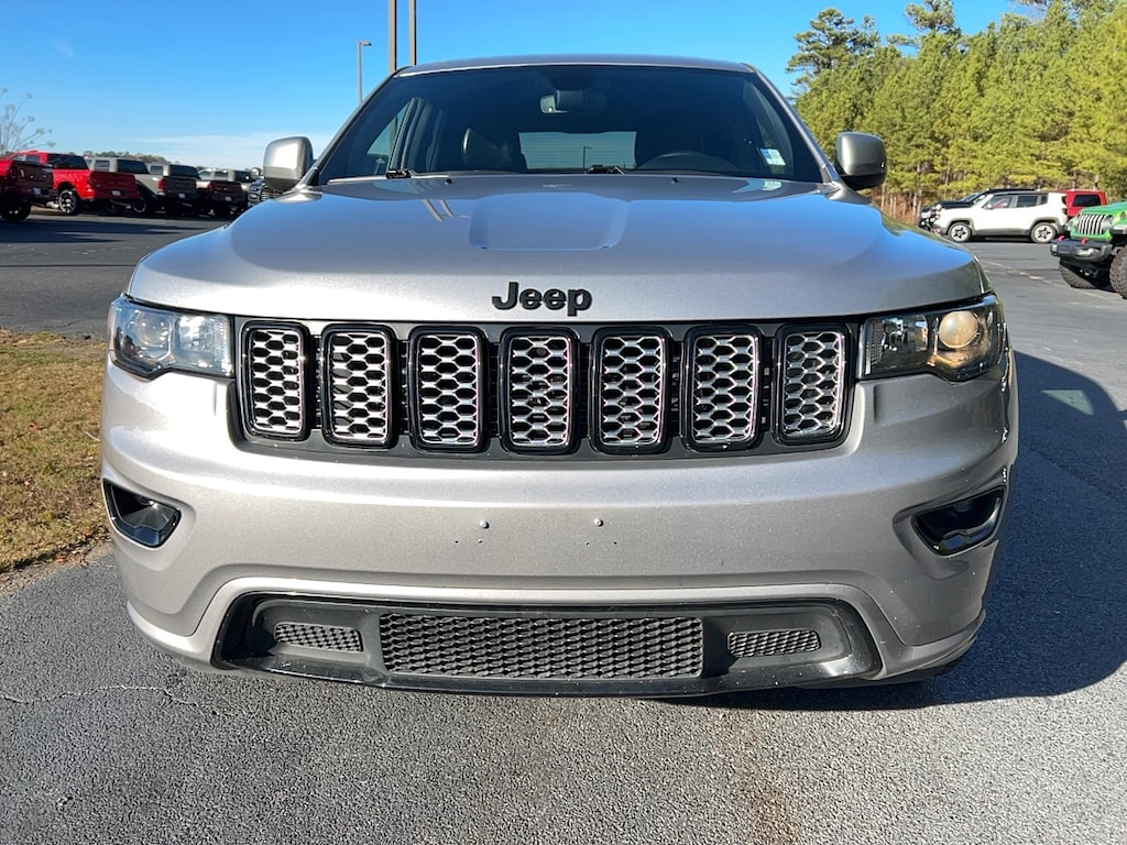 Used 2020 Jeep Grand Cherokee Altitude SUV