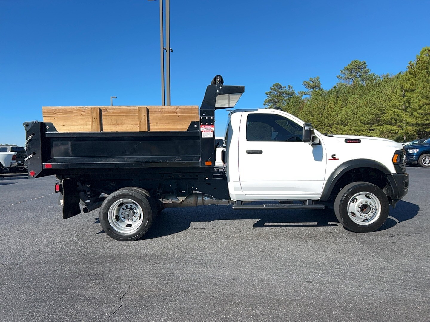 2023 Ram 4500 photo 4