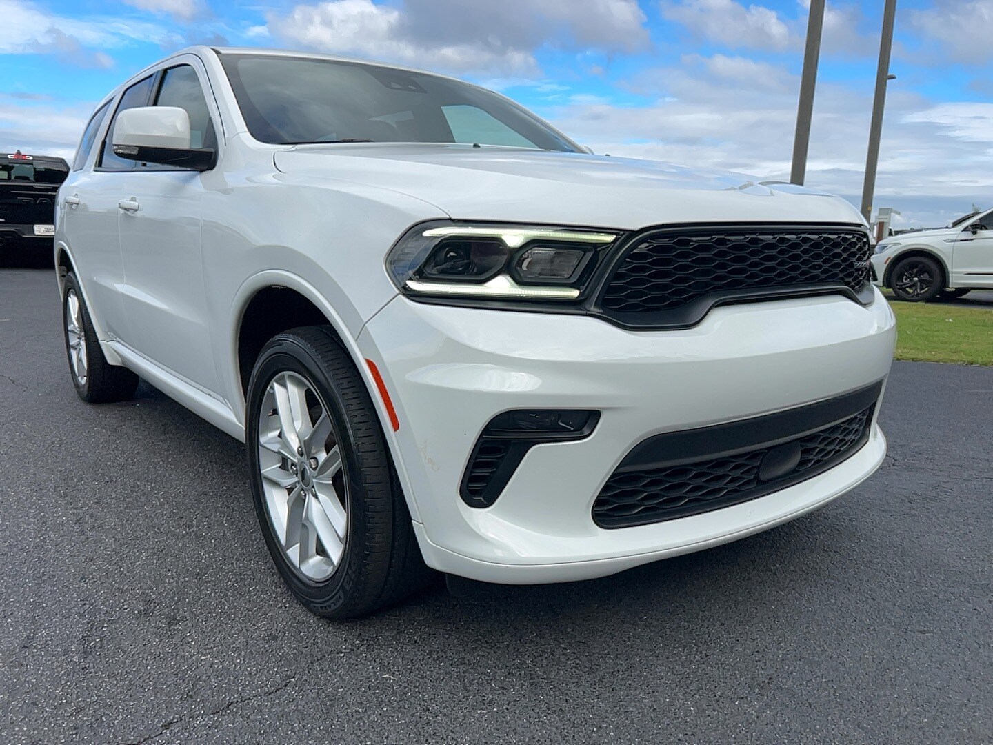 2022 Dodge Durango GT Plus photo 3