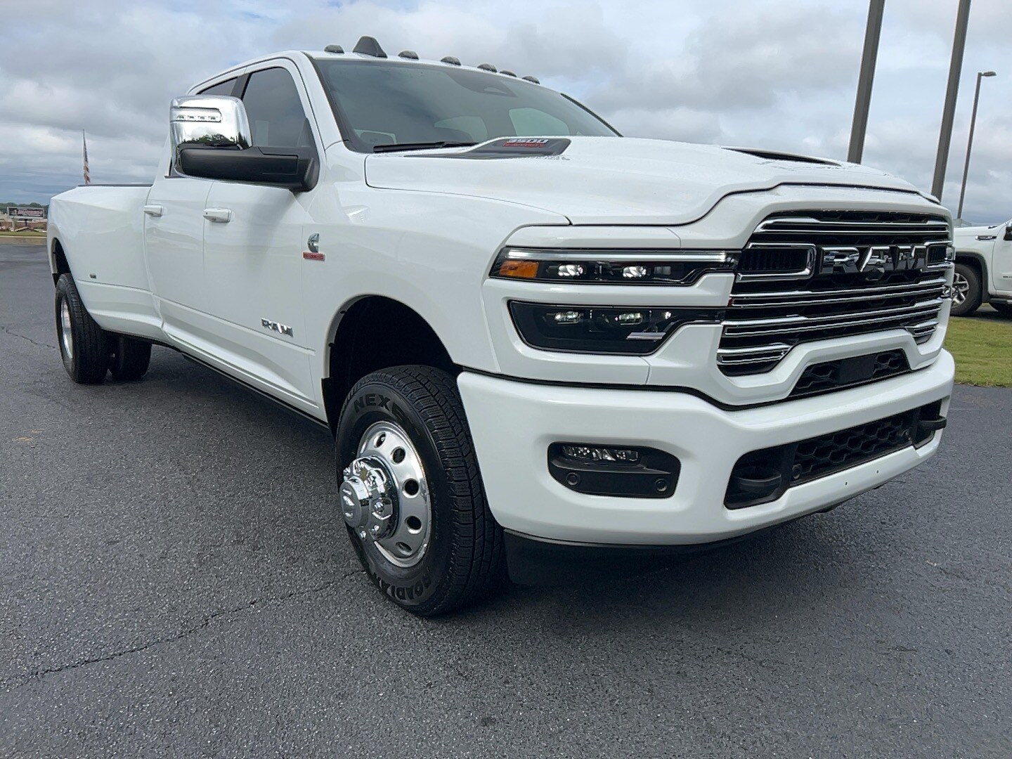 2026 Ram 2500 Laramie photo 3