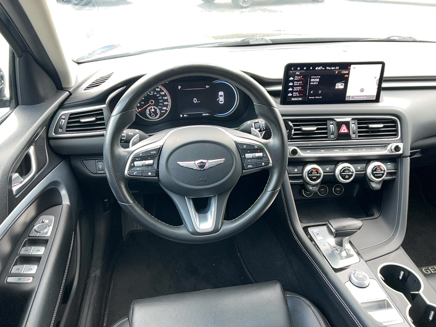 2023 GENESIS G70 Standard - Photo 14