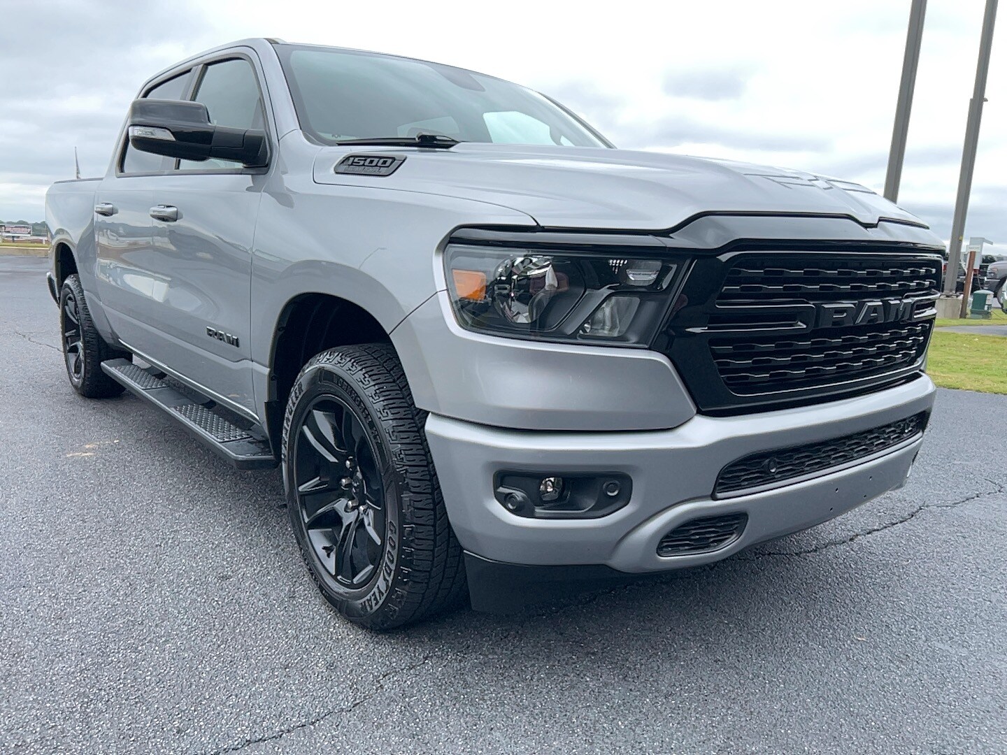2022 Ram 1500 Big Horn Lone Star photo 2