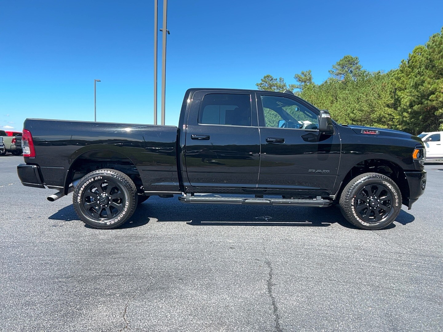 2024 Ram 2500 Big Horn photo 3