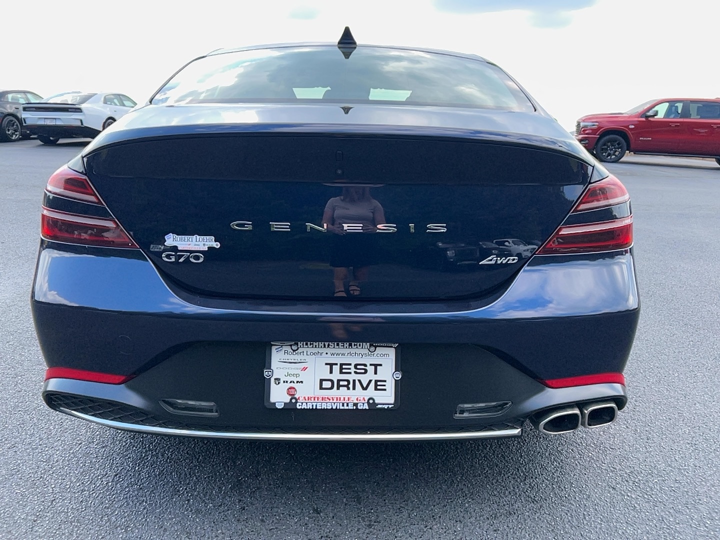 2023 GENESIS G70 Standard - Photo 6