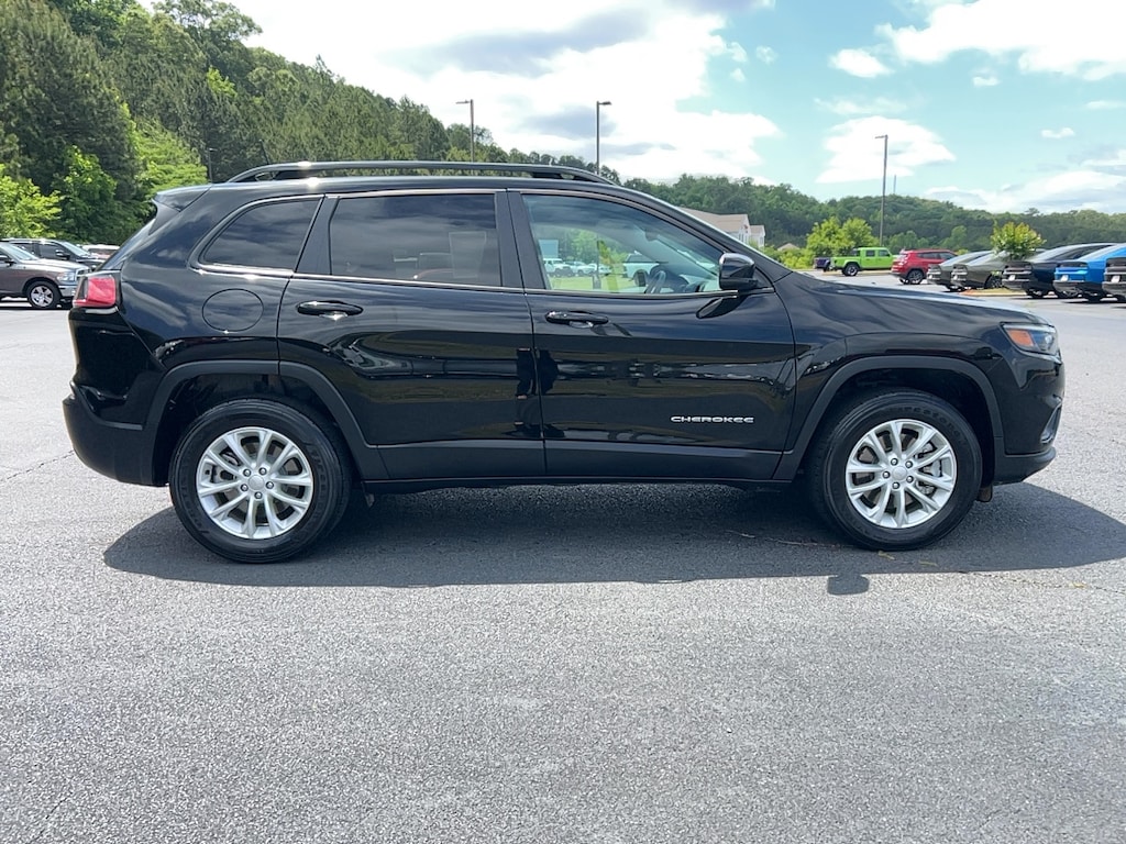 Used 2022 Jeep Cherokee Latitude Lux SUV