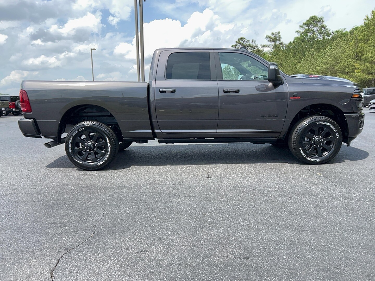 2025 Ram 2500 Laramie photo 4