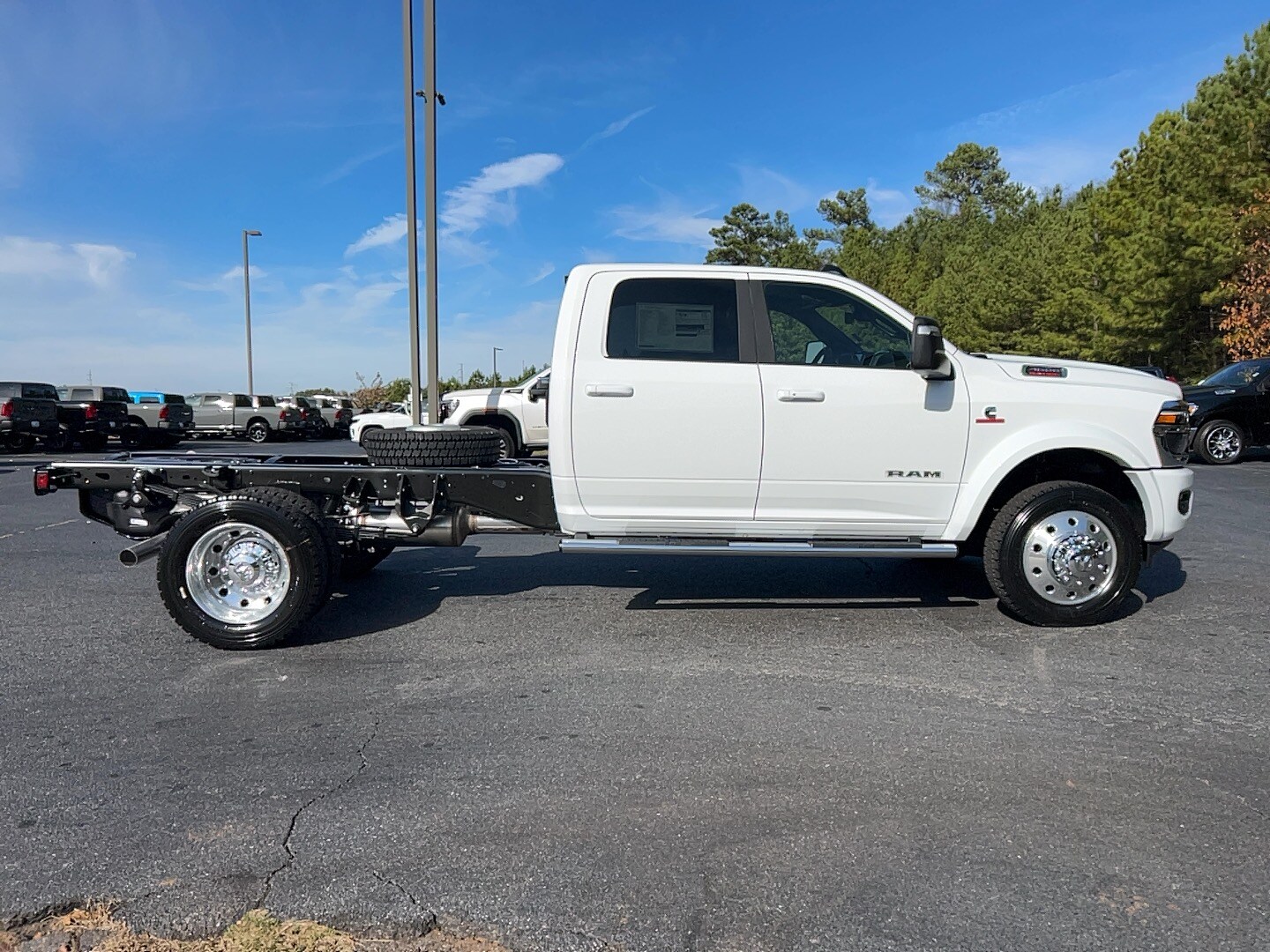 2026 Ram 4500 photo 4