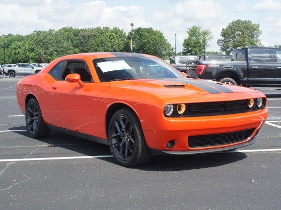 Used 2022 Dodge Challenger SXT with VIN 2C3CDZAG3NH261034 for sale in Memphis, TN