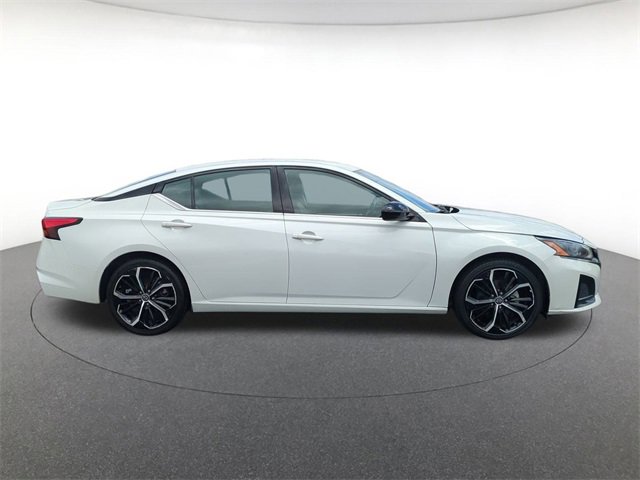 Used 2023 Nissan Altima SR with VIN 1N4BL4CV3PN338980 for sale in Memphis, TN