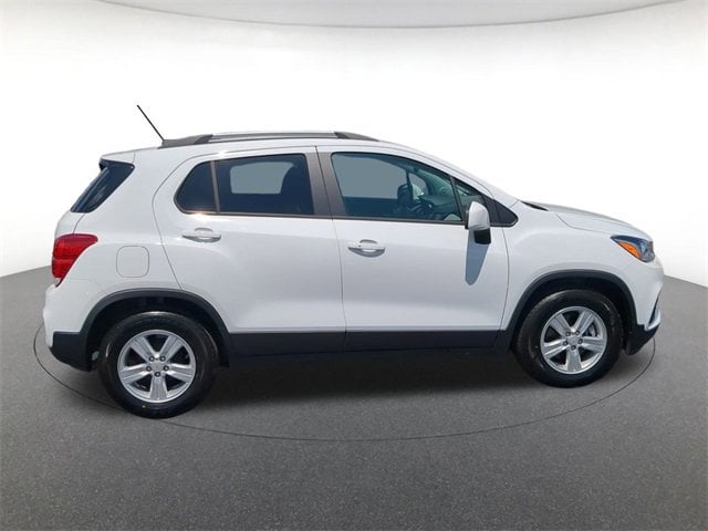 Used 2021 Chevrolet Trax LT with VIN KL7CJLSB5MB332260 for sale in Memphis, TN