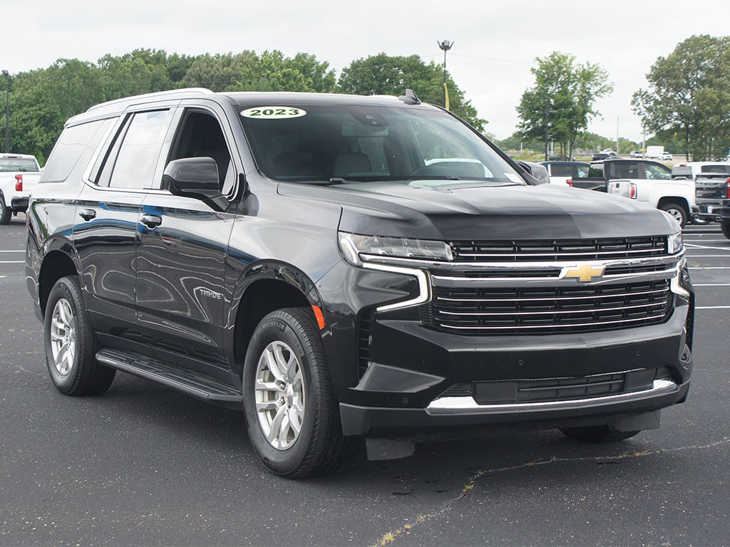 Used 2023 Chevrolet Tahoe LT with VIN 1GNSCNKD2PR376158 for sale in Memphis, TN