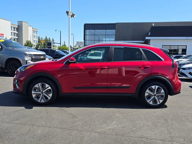 Used 2022 Kia Niro S with VIN KNDCC3LG3N5160916 for sale in Shoreline, WA