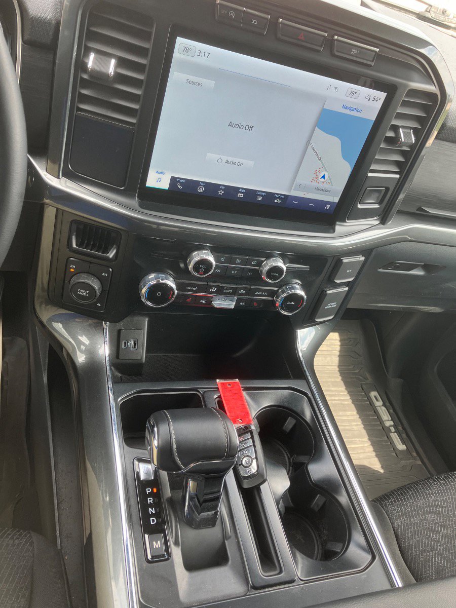 2023 Ford F-150 XLT - Photo 18