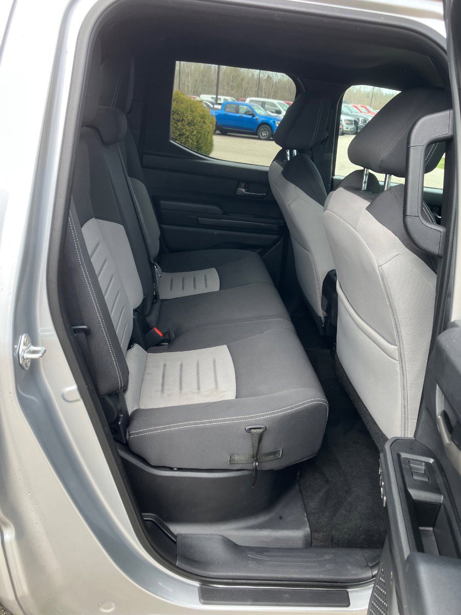 2025 Toyota Tacoma SR5 - Photo 23