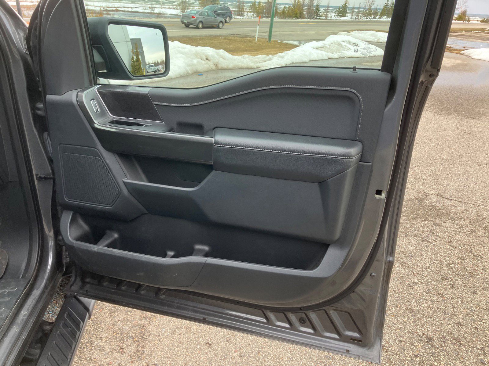 2023 Ford F-150 XLT - Photo 29
