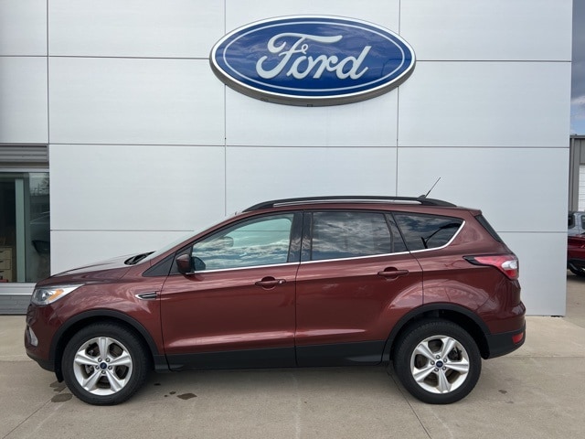 Used 2018 Ford Escape SEL with VIN 1FMCU9HD4JUC48688 for sale in New Ulm, Minnesota