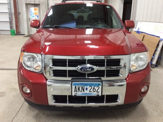 Used 2011 Ford Escape Limited with VIN 1FMCU9EG0BKB65335 for sale in New Ulm, Minnesota