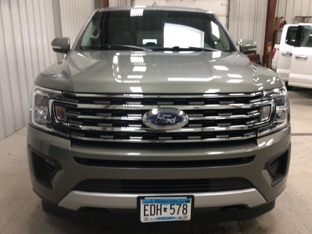 Used 2019 Ford Expedition XLT with VIN 1FMJU1JT5KEA25016 for sale in New Ulm, Minnesota