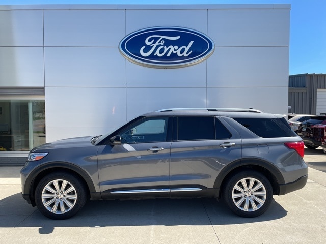 Used 2022 Ford Explorer Limited with VIN 1FMSK8FH7NGA04927 for sale in New Ulm, Minnesota