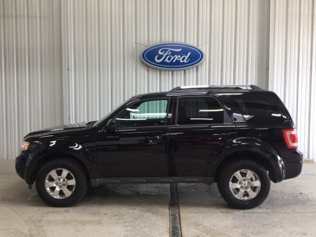 Used 2012 Ford Escape Limited with VIN 1FMCU9EG2CKB69601 for sale in New Ulm, Minnesota