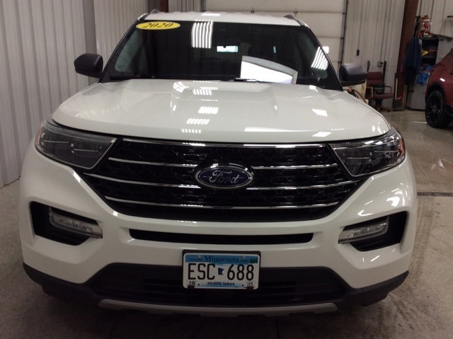 Used 2020 Ford Explorer XLT with VIN 1FMSK8DH6LGC47015 for sale in New Ulm, Minnesota