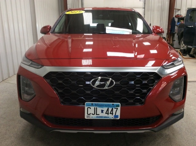 Used 2019 Hyundai Santa Fe SEL with VIN 5NMS3CAD2KH011099 for sale in New Ulm, Minnesota