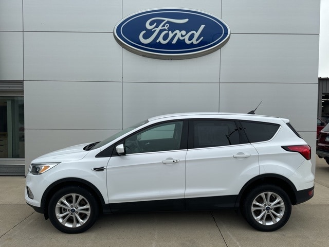 Certified 2019 Ford Escape SE with VIN 1FMCU9GD7KUA41862 for sale in New Ulm, MN