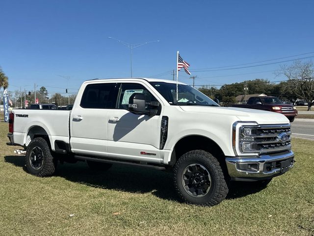 2026 Ford F-250 Super Duty Lariat's photo