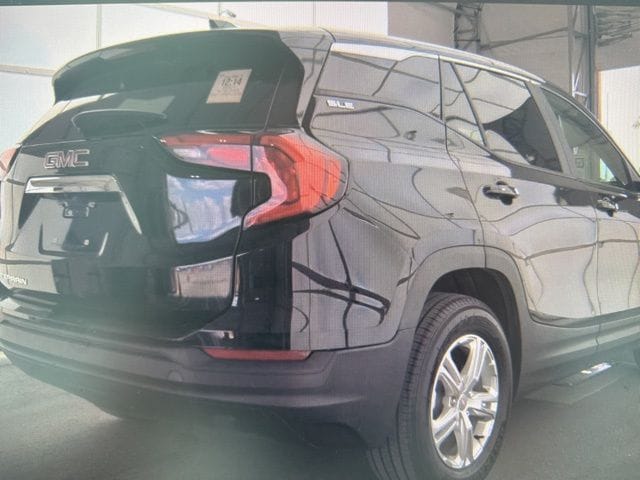 2021 Gmc Terrain SLE photo 4