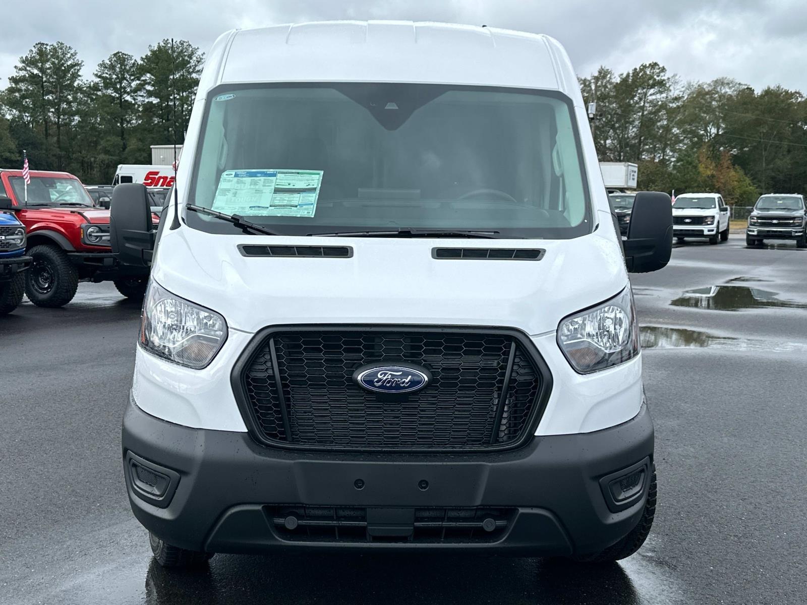 2024 Ford Transit photo 2