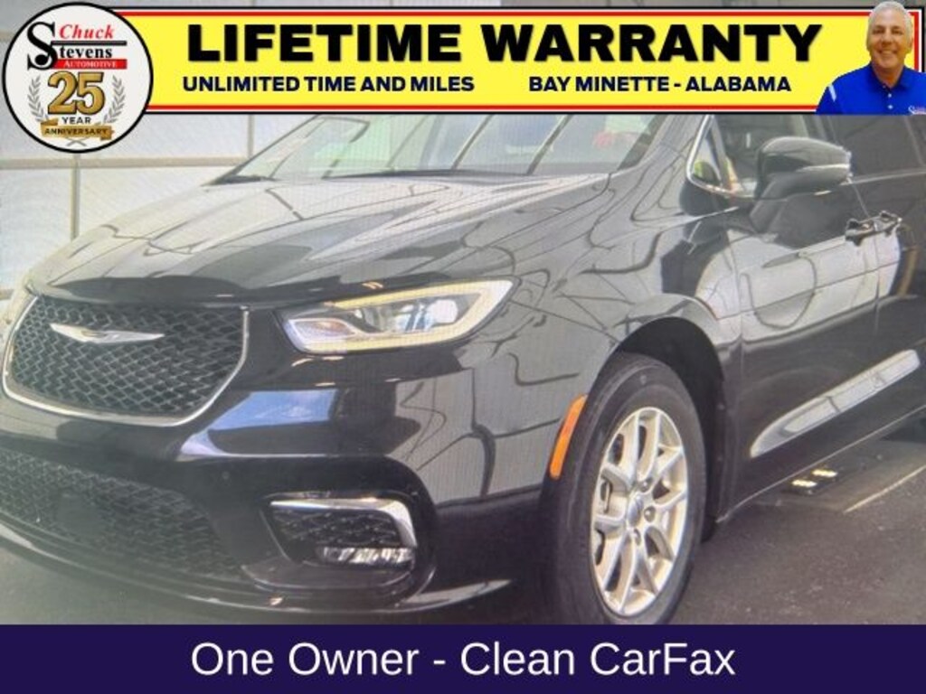 Used 2023 Chrysler Pacifica Touring L Minivan/Van