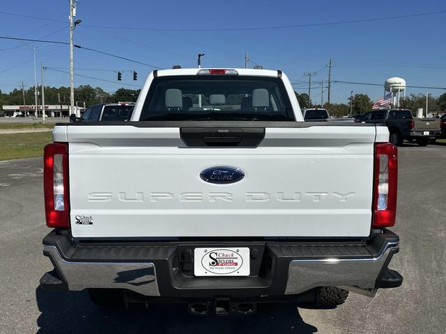 2026 Ford F-250 photo 3