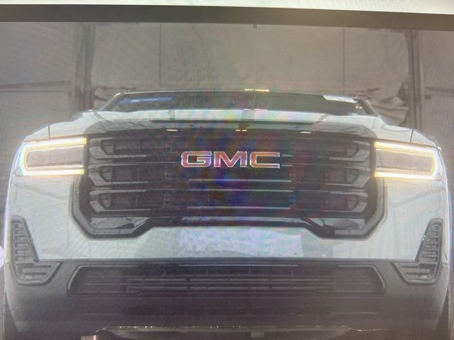 2023 Gmc Acadia SLE photo 3