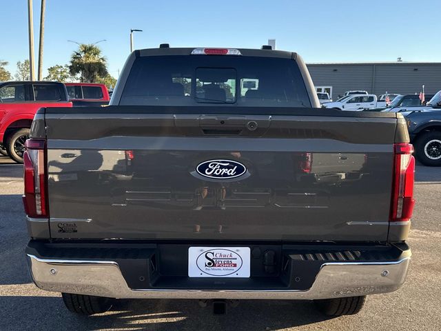 2025 Ford F-150 Lariat photo 4