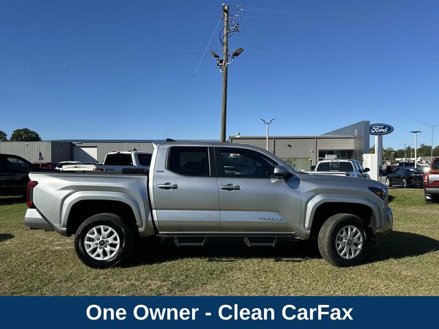 2024 Toyota Tacoma SR5 photo 4
