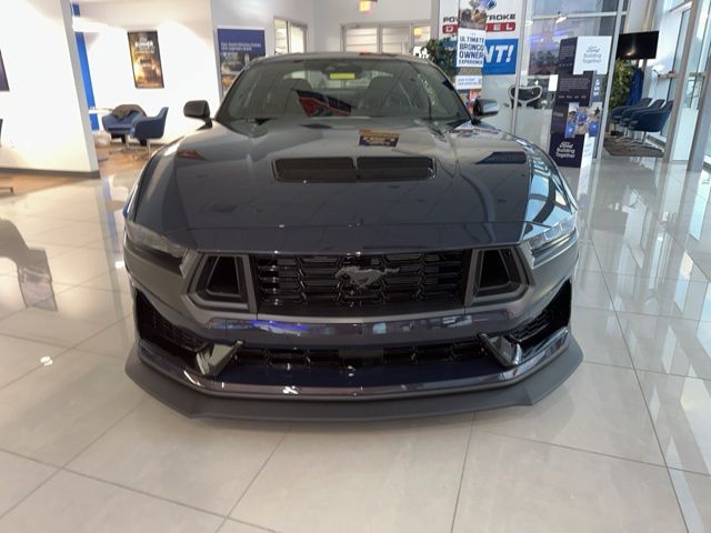 2025 Ford Mustang Dark Horse photo 2