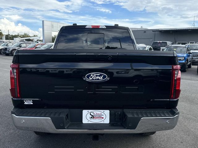 2025 Ford F-150 XLT photo 4