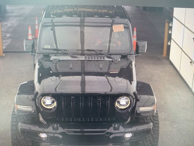 2021 Jeep Gladiator High Altitude photo 2